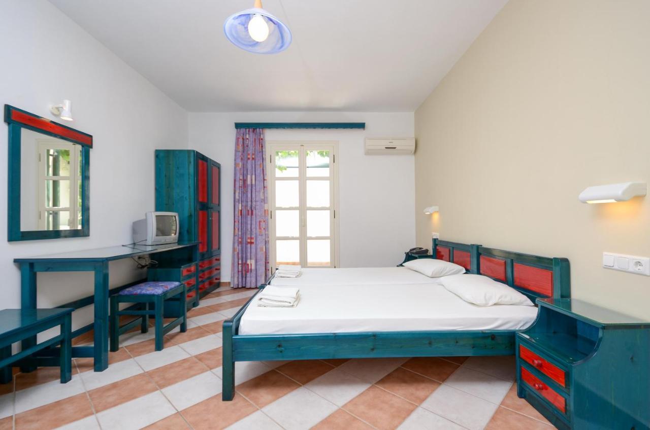 Hotel Fanis Agia Anna  Exterior foto