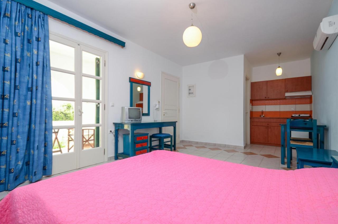 Hotel Fanis Agia Anna  Exterior foto